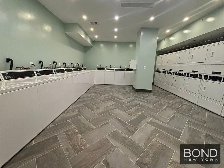 45 West 81st Street 7M Upper West Side New York NY 10024