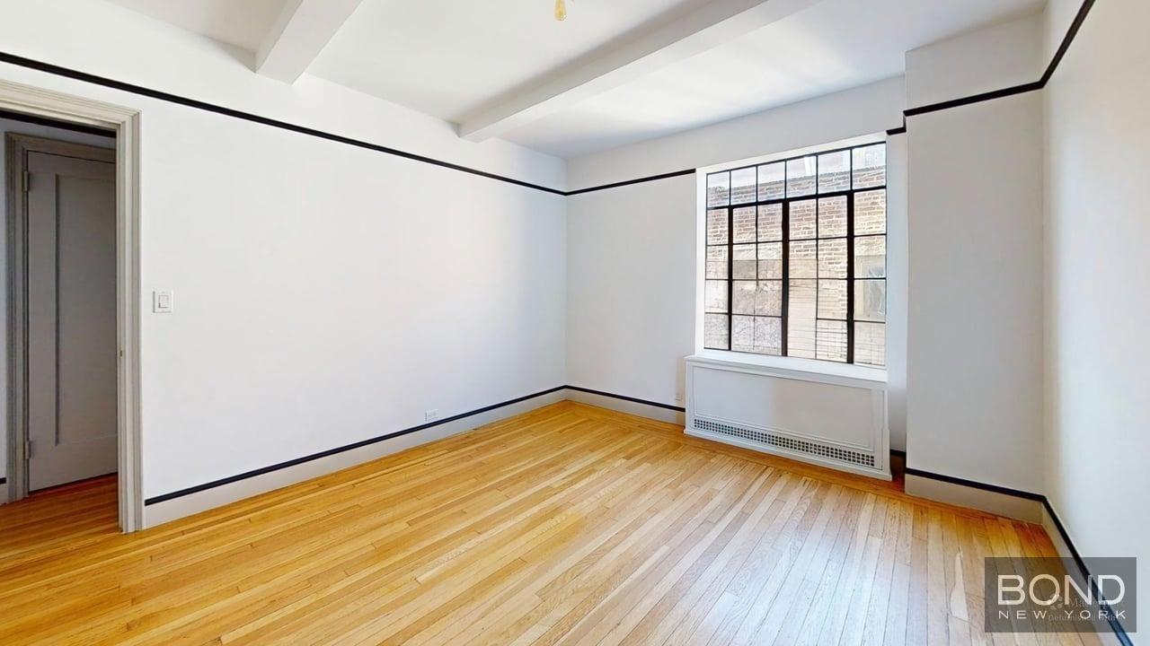 1 Christopher Street 6A Greenwich Village New York NY 10014