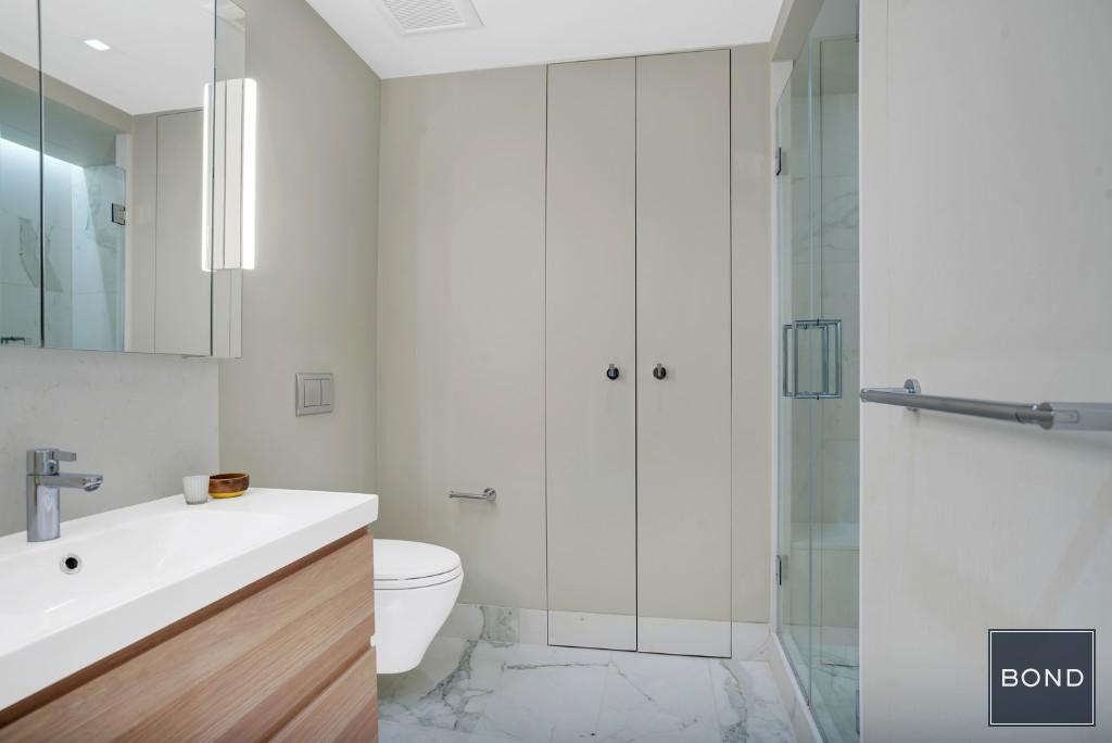 325 East 57th Street Sutton Place New York NY 10022