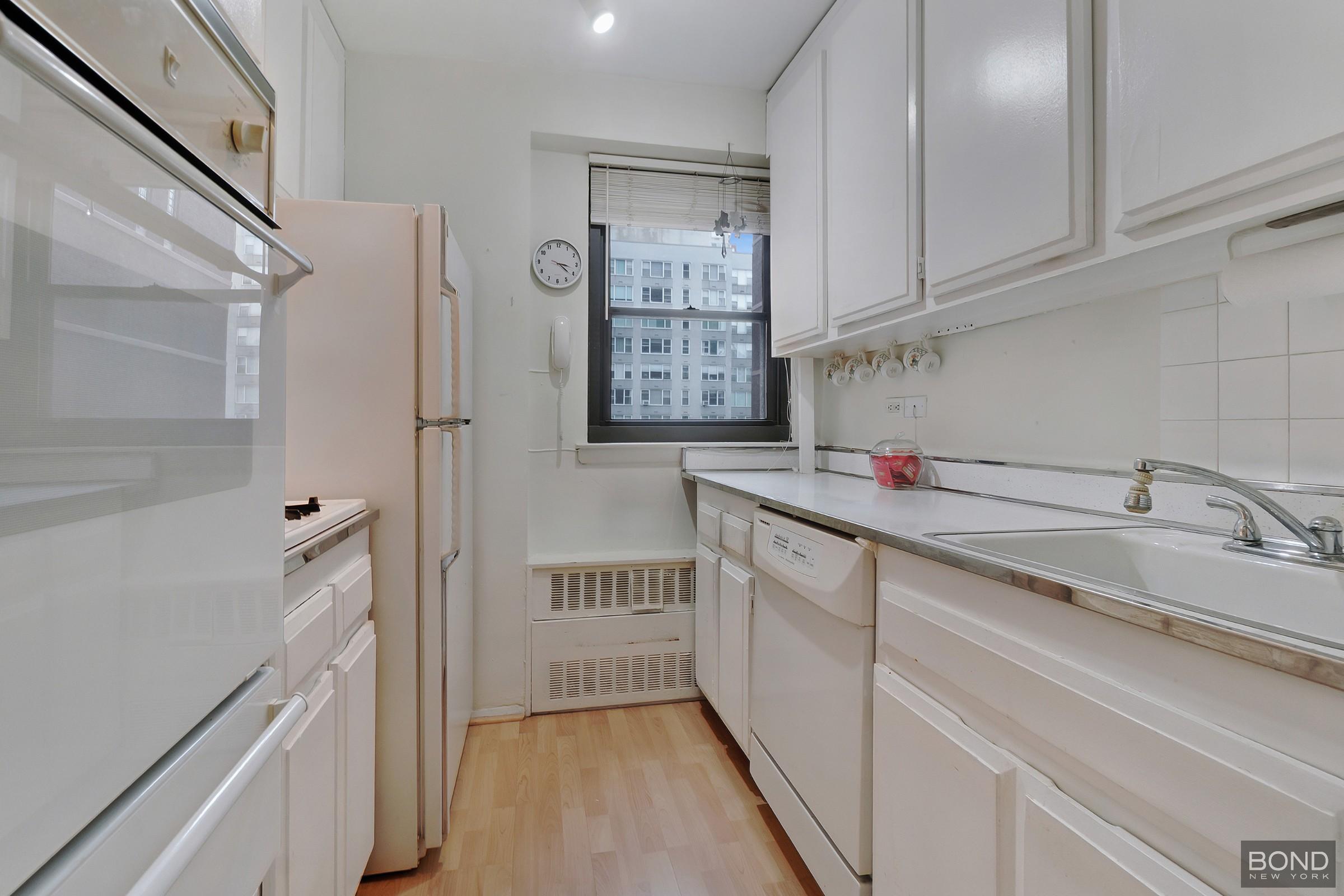 301 East 64th Street 9L Upper East Side New York NY 10065