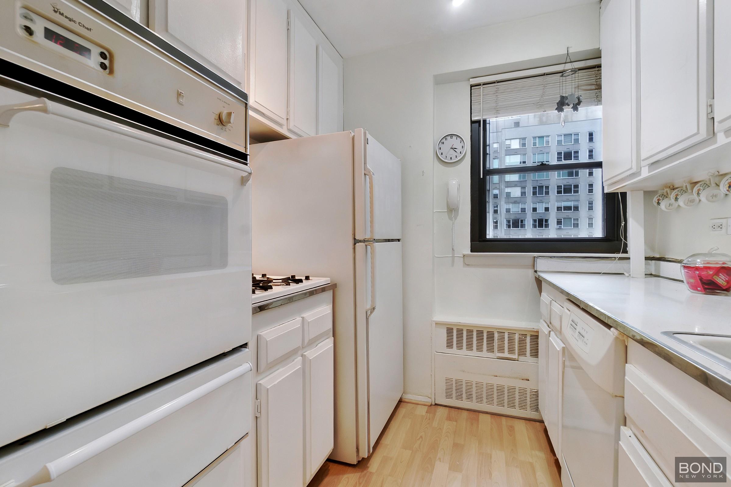 301 East 64th Street 9L Upper East Side New York NY 10065