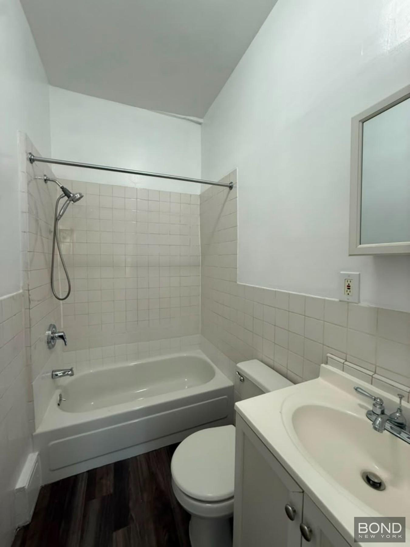 833 Saint Johns Place 3F Crown Heights Brooklyn NY 11216