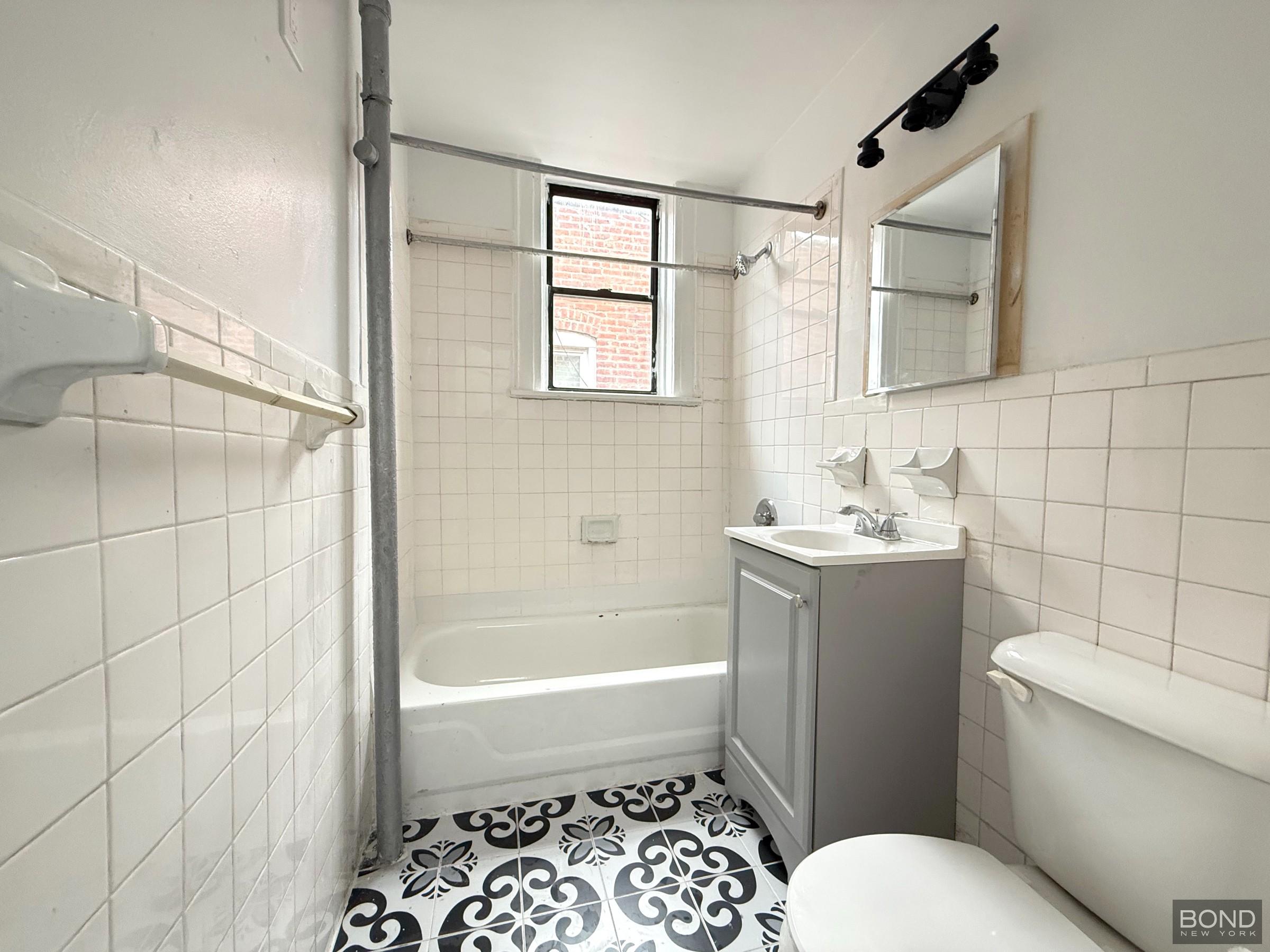 514 Jamaica Avenue 2R Cypress Hills Brooklyn NY 11208