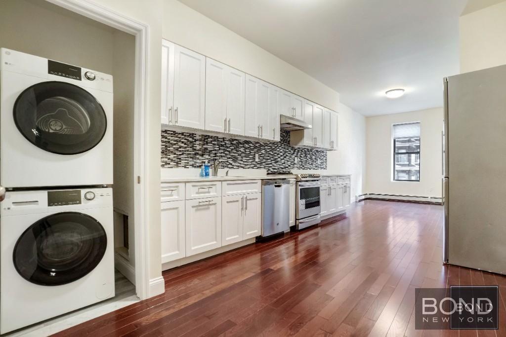 932 Eighth Avenue 3 Clinton New York NY 10019