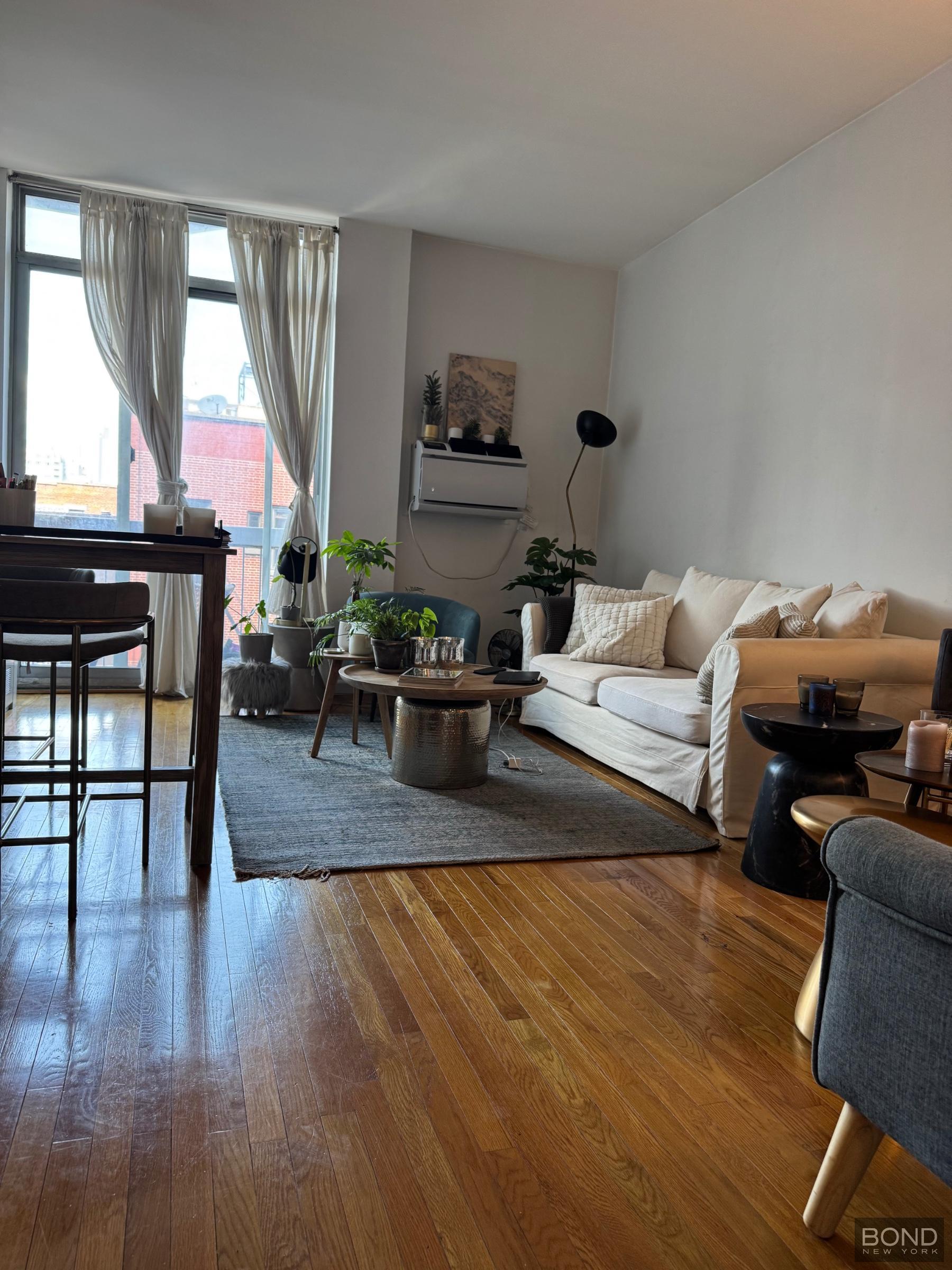 184 Thompson Street Greenwich Village New York NY 10012