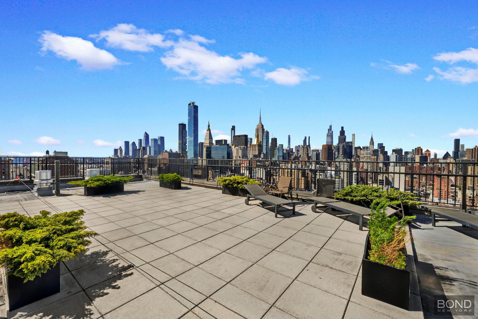 201 East 17th Street Gramercy Park New York NY 10003