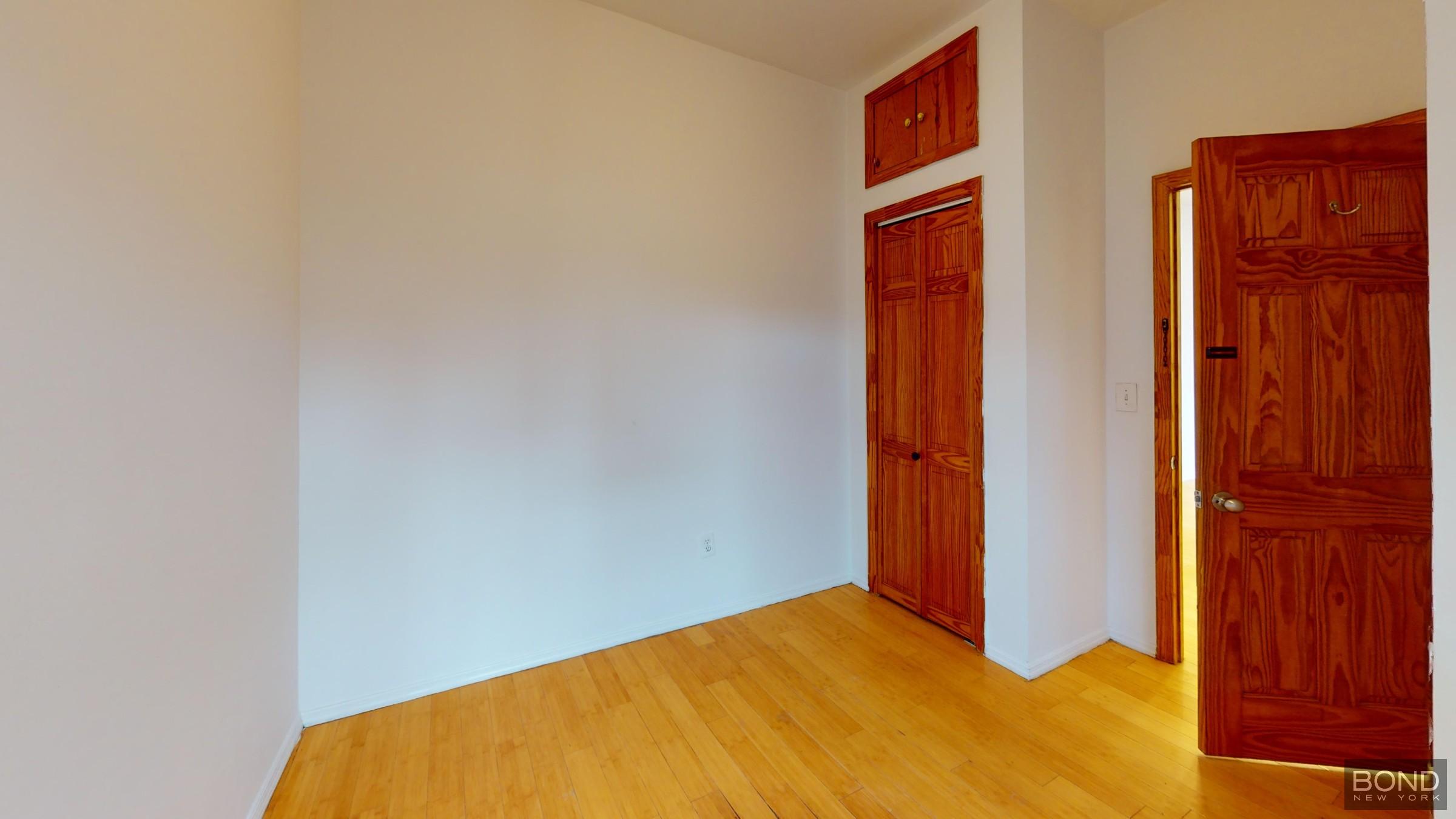 20 Spring Street Soho New York NY 10012