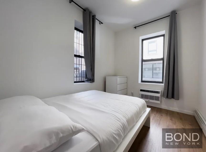 407 West 51st Street Clinton New York NY 10019