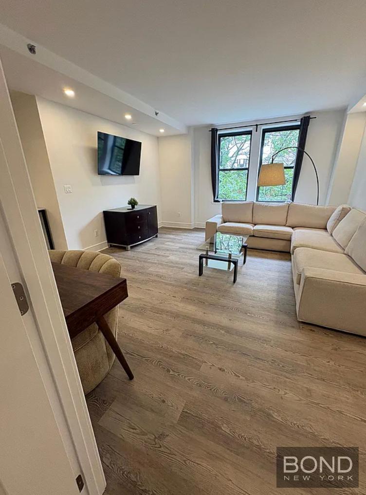 45 West 81st Street 6I Upper West Side New York NY 10024