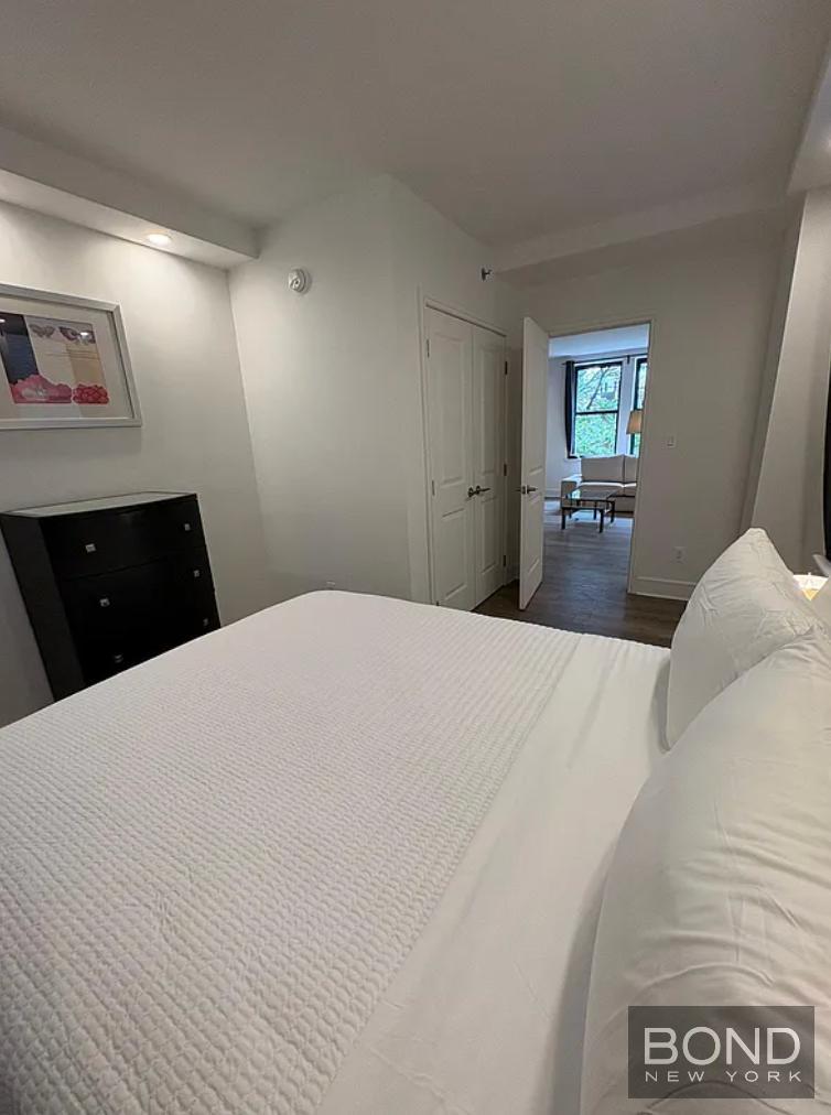 45 West 81st Street 6I Upper West Side New York NY 10024