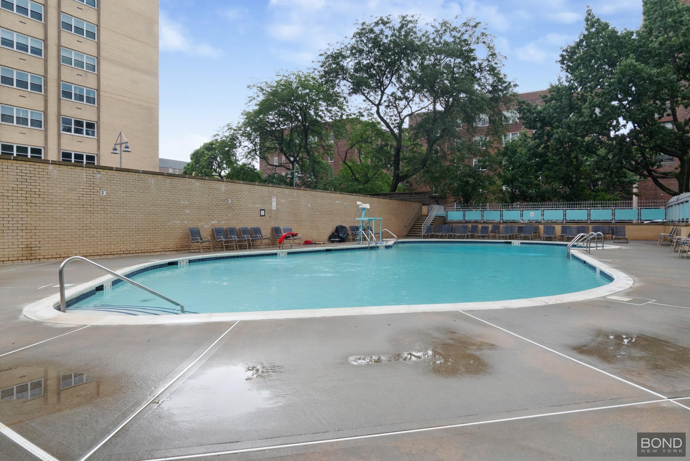 102-30 66th Road 4A Forest Hills Queens NY 11375