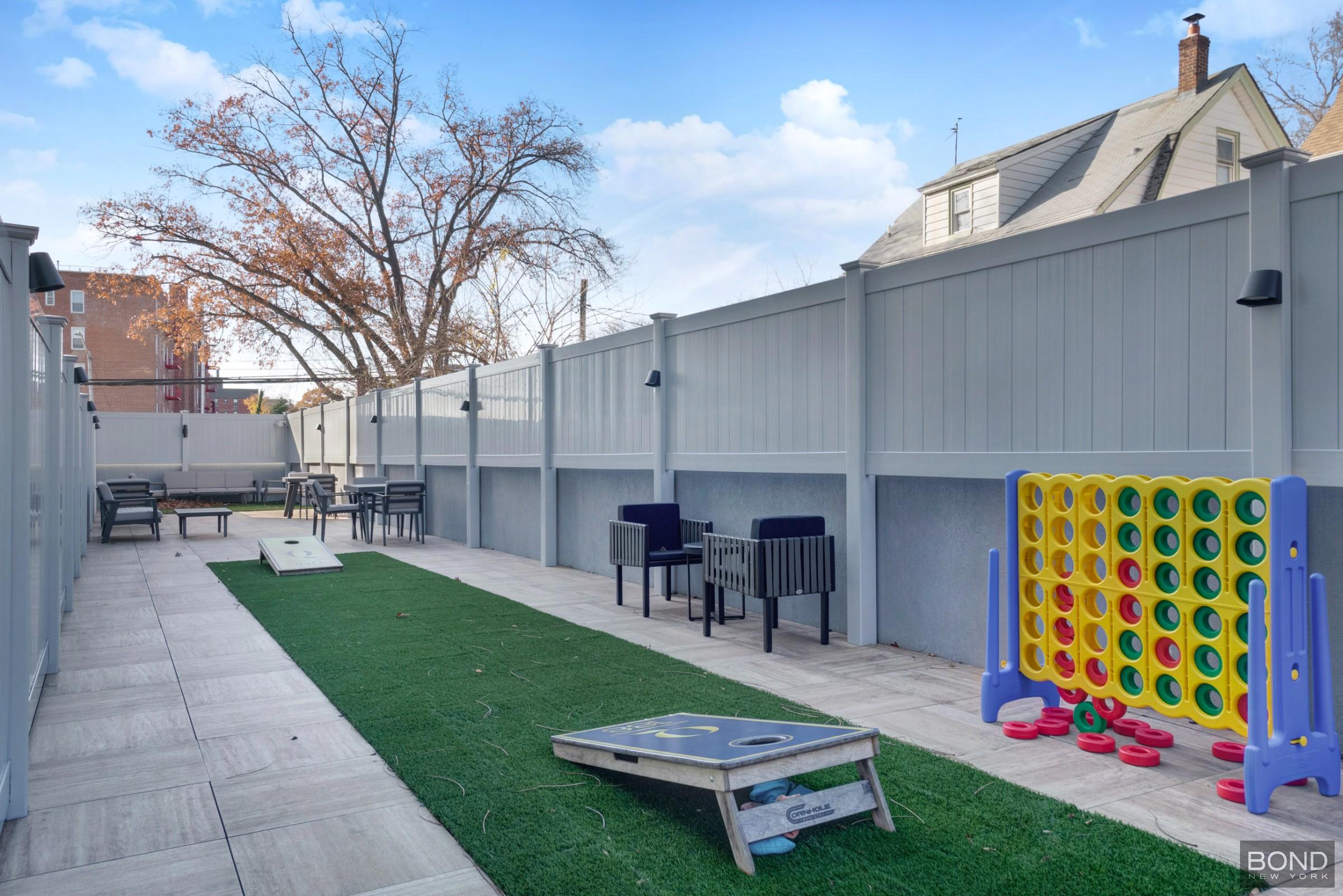 188-11 Hillside Avenue 314 Holliswood Queens NY 11423
