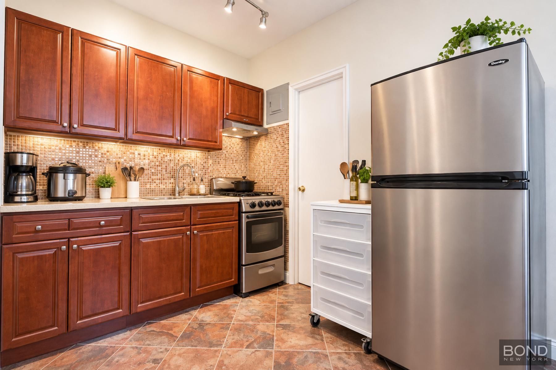 42 South Oxford Street 10 Fort Greene Brooklyn NY 11217