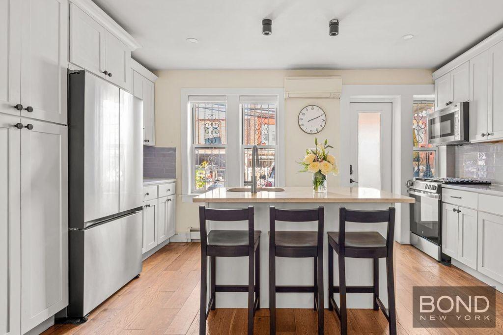 9 Palm Court Crown Heights Brooklyn NY 11225
