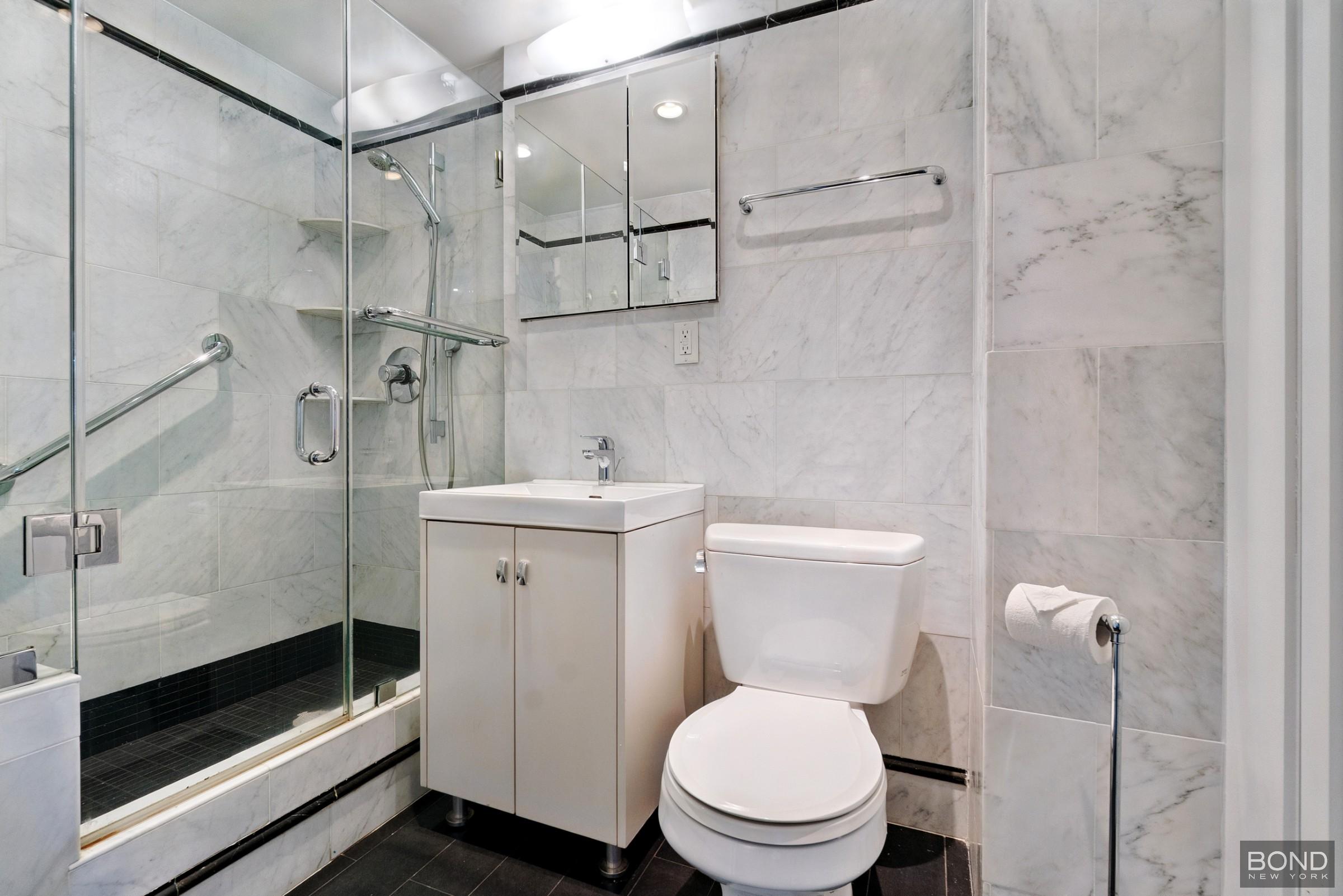 14 Horatio Street 16J W. Greenwich Village New York NY 10014