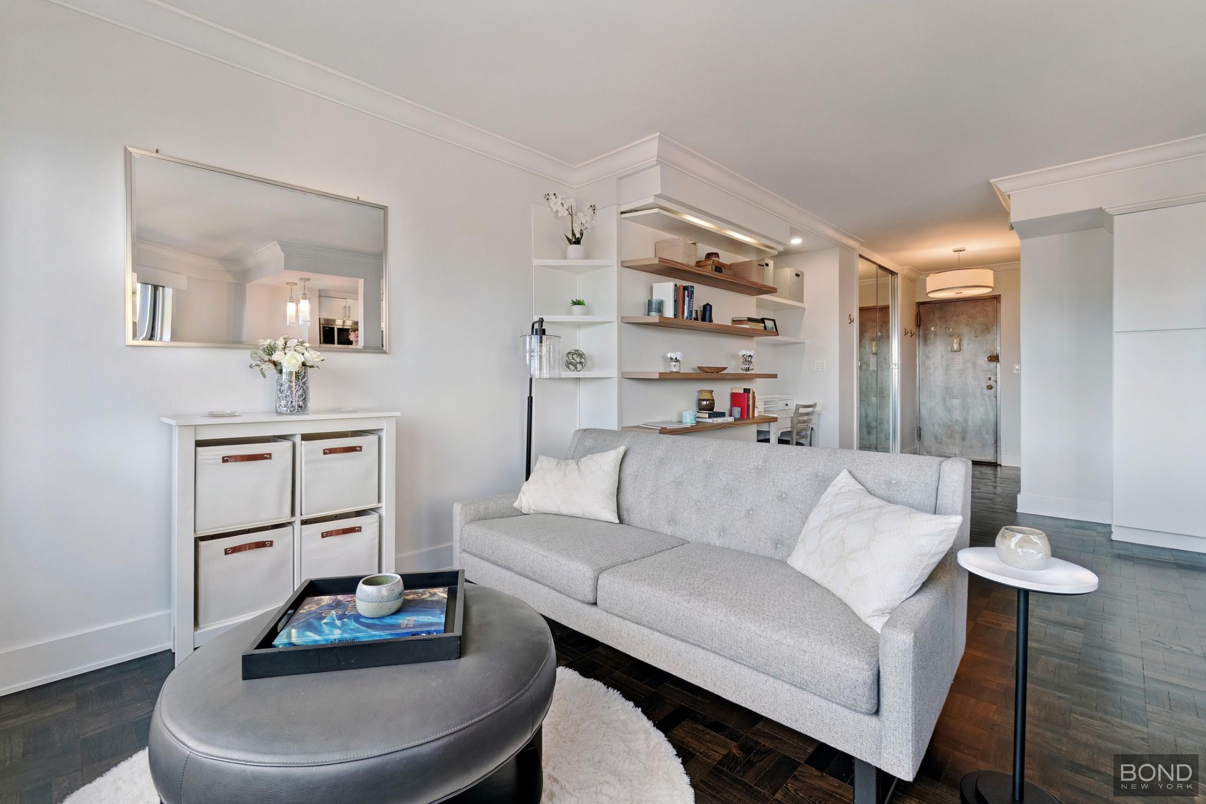 14 Horatio Street 16J W. Greenwich Village New York NY 10014