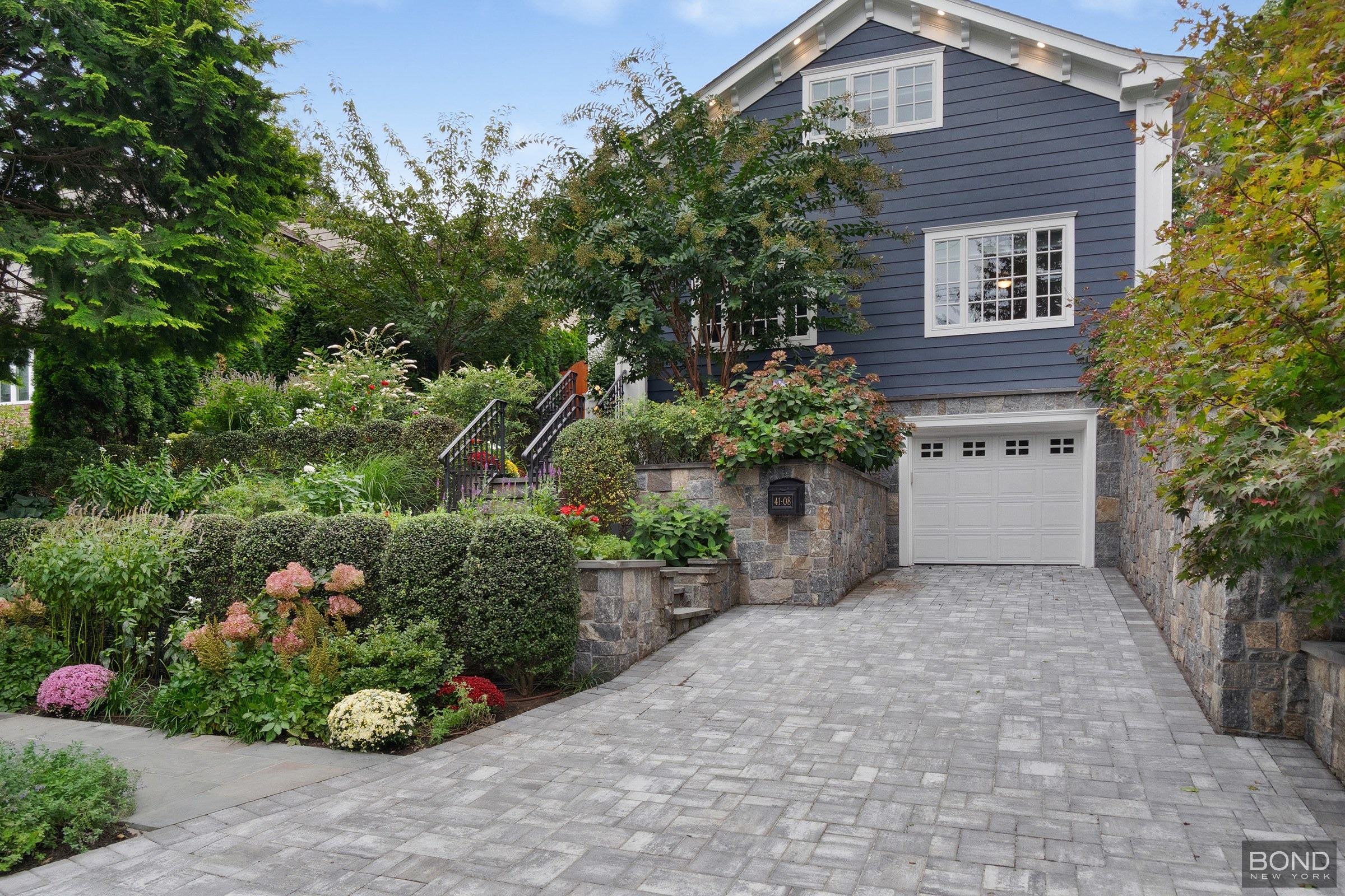 41-08 Orient Avenue Douglaston Queens NY 11363