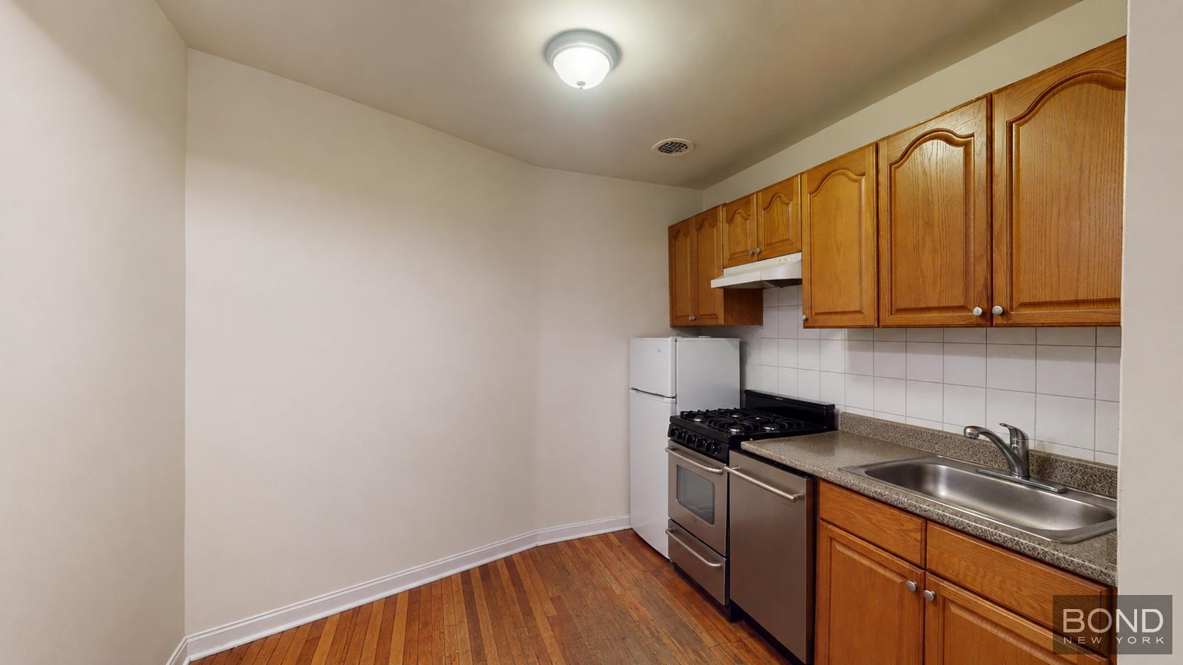 107 West 68th Street 1c Lincoln Square New York NY 10023