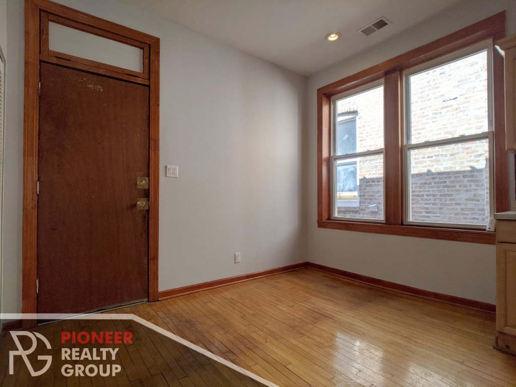 1424 N Maplewood 1424 3f Chicago Il Chicago Commercial Properties West Town Commercial Property For Rent