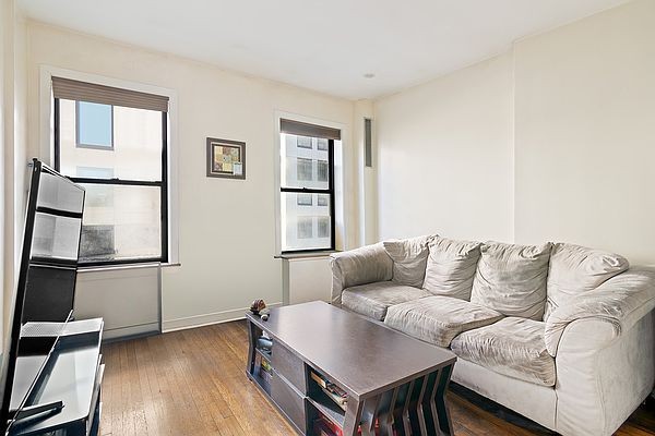 465 West 57th Street Clinton New York NY 10019