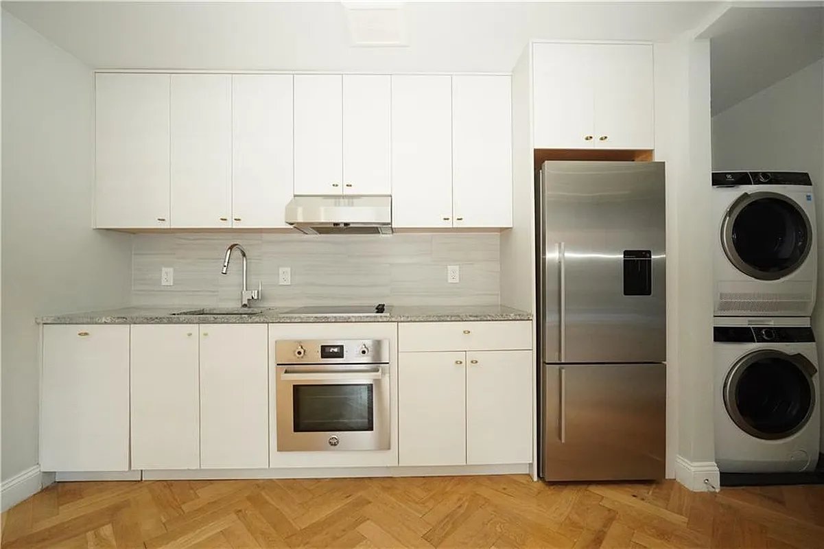 531 Vanderbilt Avenue 3B Clinton Hill Brooklyn NY 11238