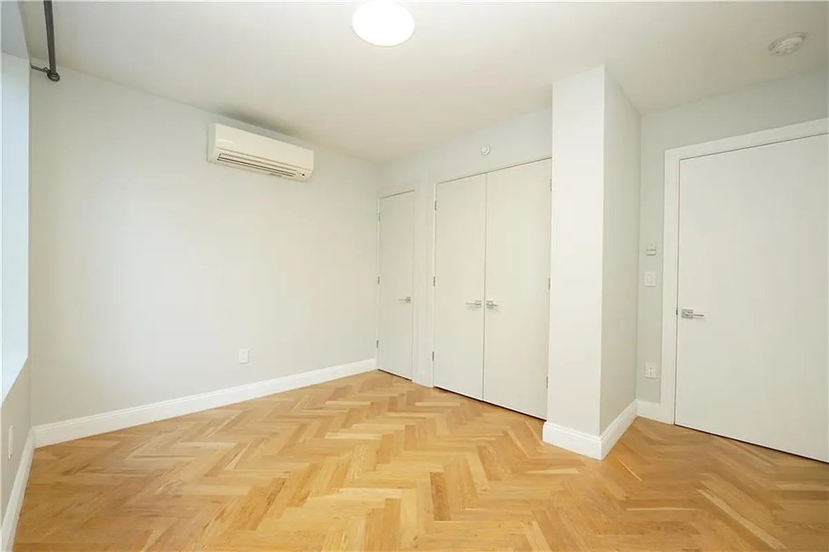 531 Vanderbilt Avenue 3B Clinton Hill Brooklyn NY 11238